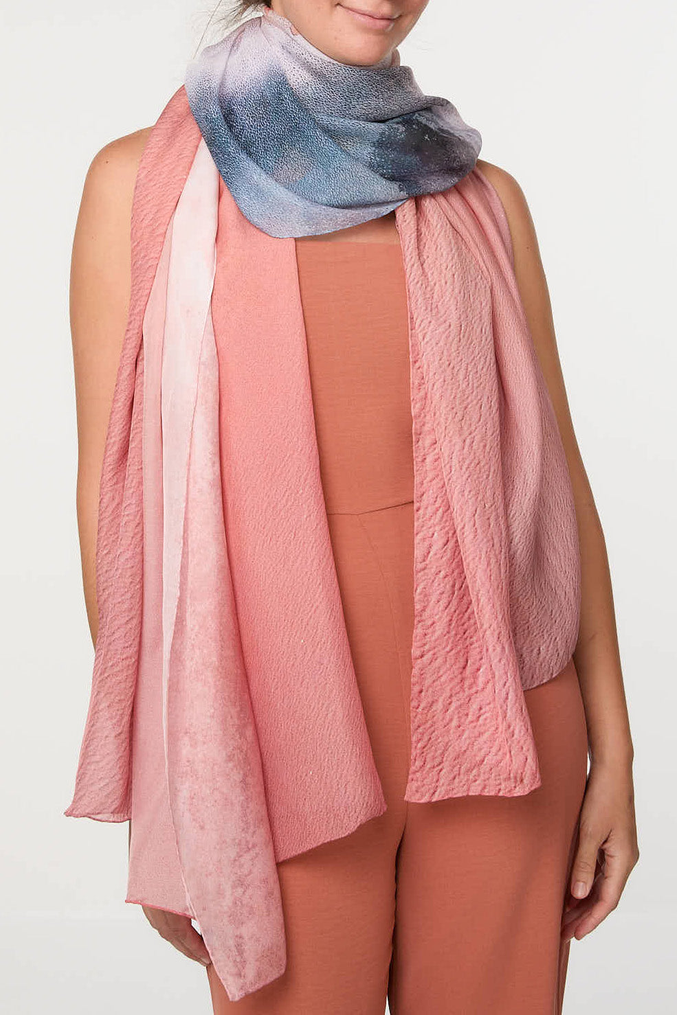 Crest Scarf